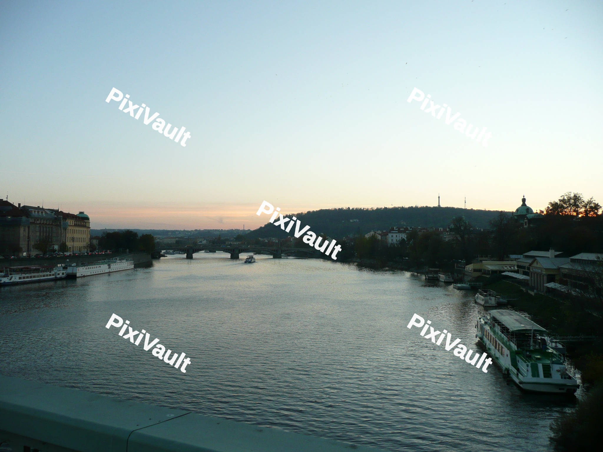 Moldova River,Prague